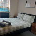 Spacious 2-Bedroom Apartment Near Ponds Forge, Crucible Theatre And Sheffield Universities