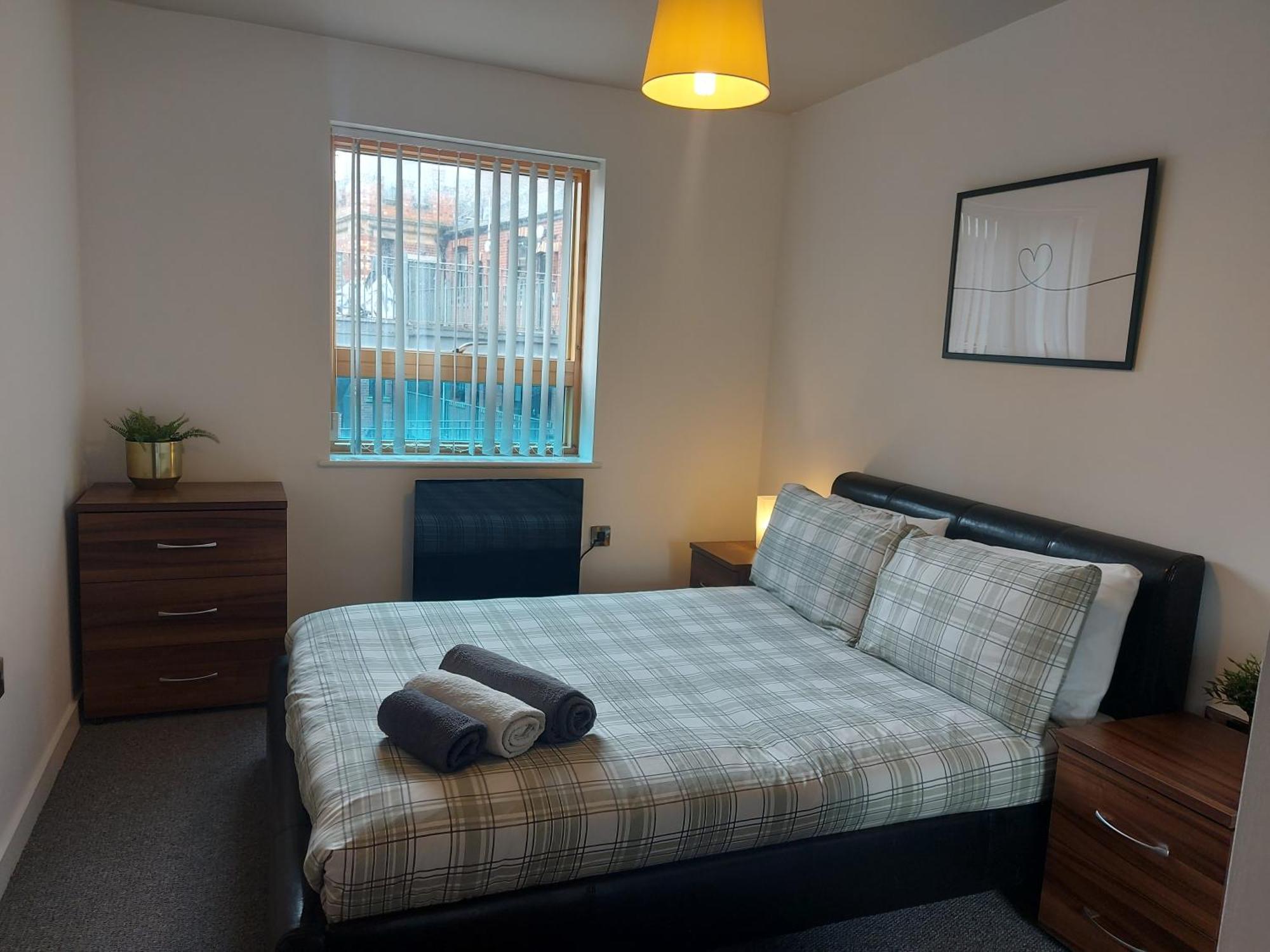 Apartment Spacious 2-bedroom Near Ponds Forge, Crucible Theatre And Universities *