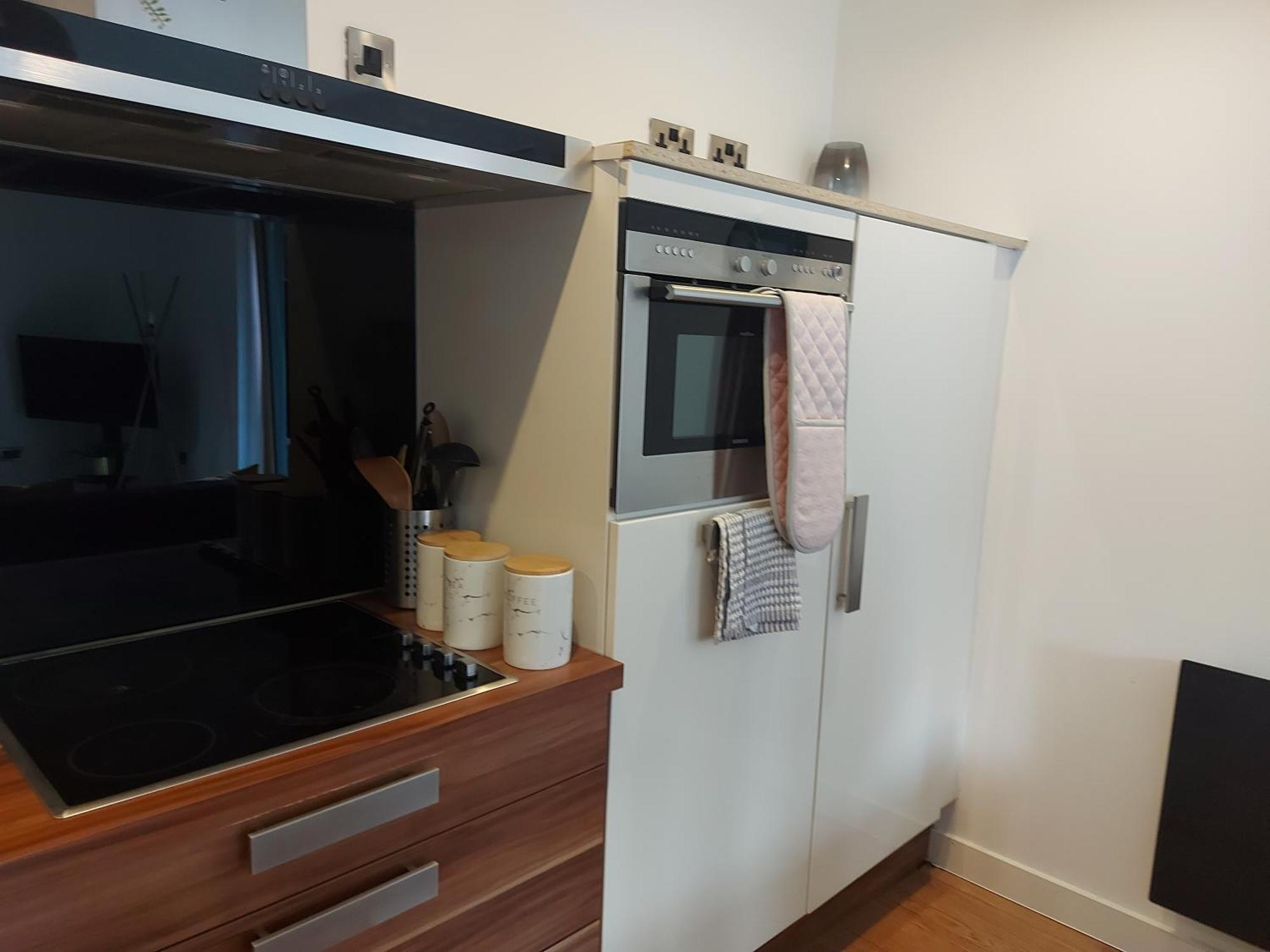 Spacious 2-bedroom Near Ponds Forge, Crucible Theatre And Universities