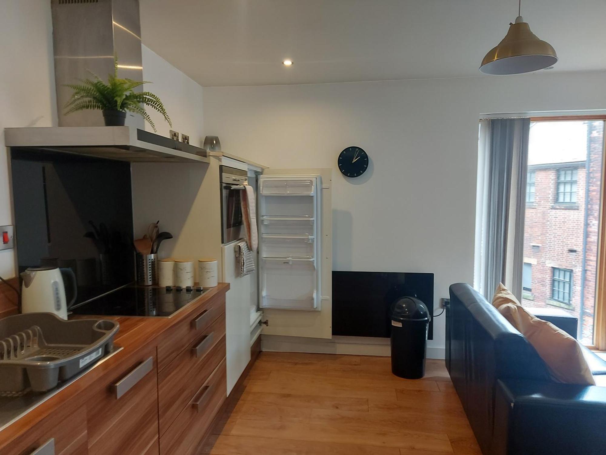 Spacious 2-bedroom Near Ponds Forge, Crucible Theatre And Universities Apartment Sheffield